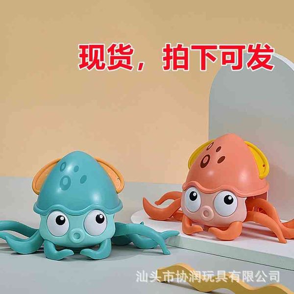 

tiktok, pulling the ocs toy, ocs, playing water, bathing water, park toys0