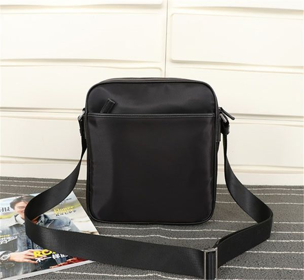 

2021 casual style black fanny pack nylon cross body bag popular square bag men travel shoulder bag