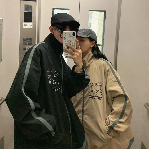 

men's jackets spring 2021 korean bf wind jacket fun print long sleeve loose trendy couples teenagers coat, Black;brown