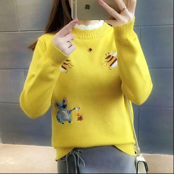 

2021 new autumn fashion knitted girls pullover bee printed ladies knit sweaters fall warm turtle neck pullovers jumper, White;black