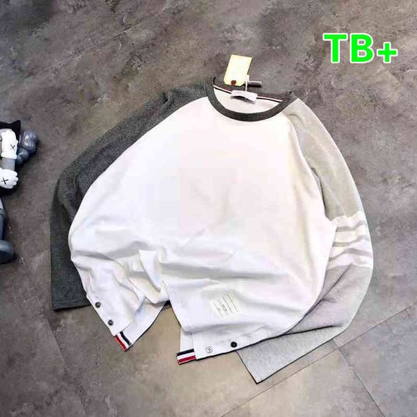 

2022 factory wholesale new fashion tb + spring summer left right color contrast raglan yarn dyed four bar crew neck with men's and wome, White