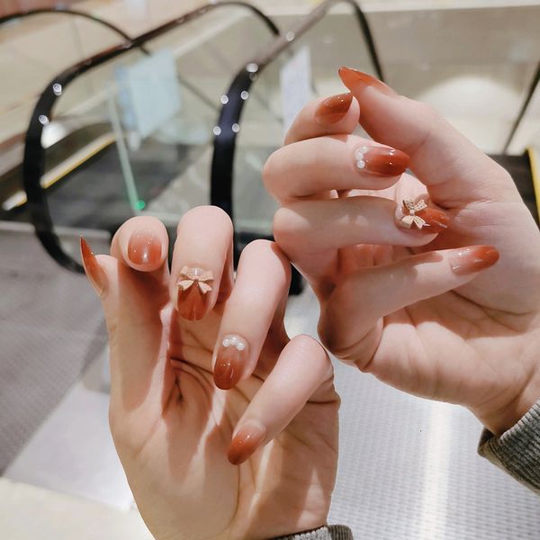 

nail wearing enhancement finished jujube red gradient bow false removable nail patch, Red;gold