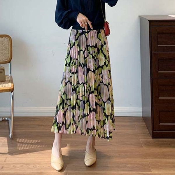 

2021 summer new fashion elegant retro printing cool and breathable thin pleated a-line skirt women ju53, Black