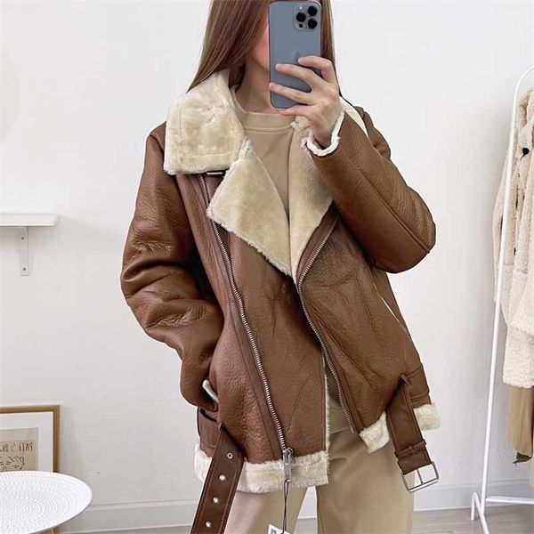 Puwd Mulheres Quentes Faux Fur Casaco Inverno Casual Streetwear Couro Buckle Sólida Com Confortável Moda Solto Feminino Grosso Outwear 211110