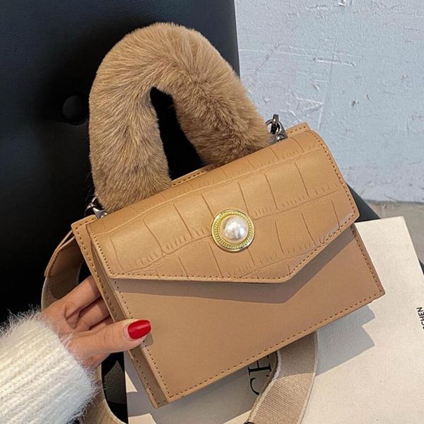 

cross body crocodile pattern plush tote bag 2021 winter high-quality pu leather women's designer handbag vintage shoulder messenger