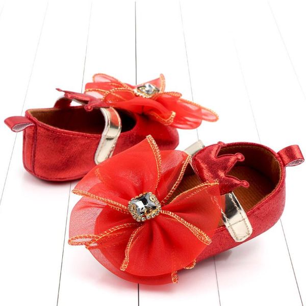 

first walkers spring and autumn baby single shoes flower soft soled walking born leather crib