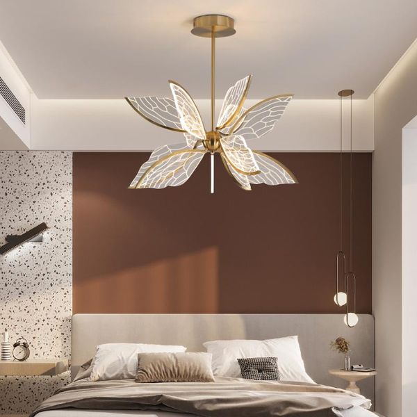 Kolye lambaları Modern kelebek oturma odası Led Lamba Nordic Basit Yatak Odası Mutfak Yaratıcı Altın Kaplama Akrilik Kanat Avize