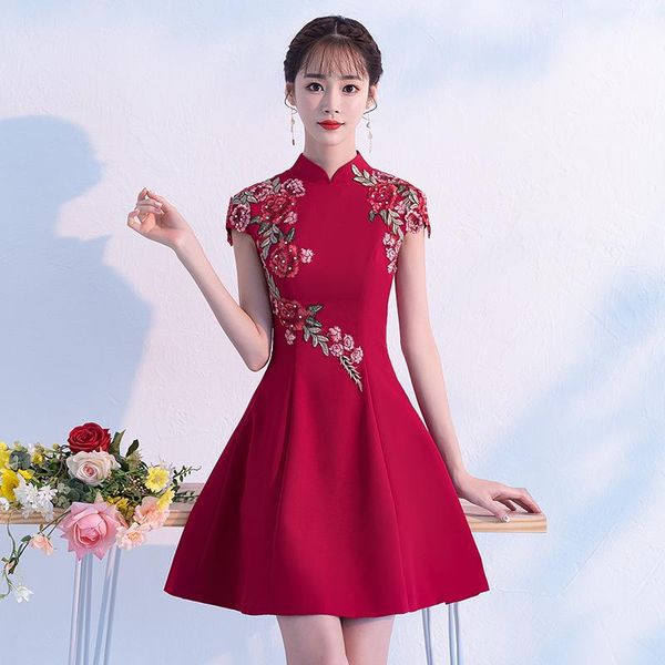 

ethnic clothing plus size 4xl a-line cheongsam mandarin collar vintage button chinese qipao exquisite embroidery floral chorus banquet dress, Red