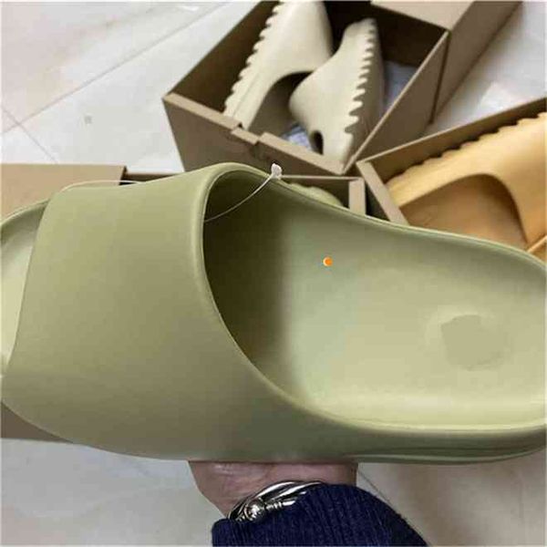 

yeesy slide foam slippers bone black green summer fashion sports white khaki men women indoor outdoor sandal basketball shoes football sneak