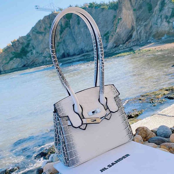 

french advanced alligator women's summer 2021 new fashion messenger armpit bag