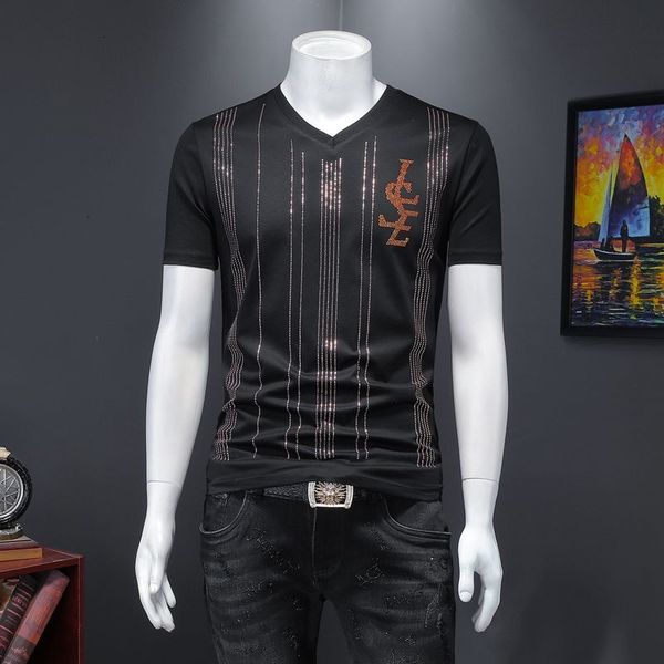 

2021 men's new striped rhinestones short sleeve t-shirt tide v-neck drill tee shirt homme social club outfits tshirt for men ref8, White;black