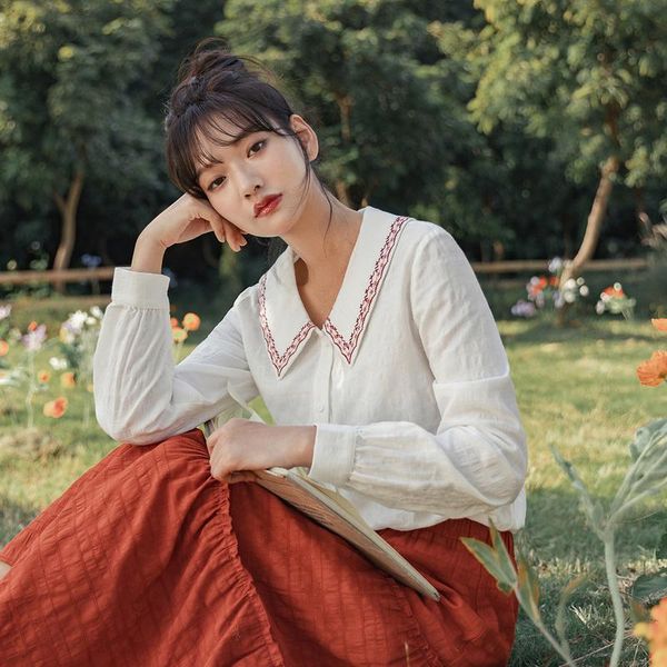 

inman 2021 spring autumn new arrivals women's baby collar shirt cotton long sleeve sweet jacquard contrast embroidered shirt, White