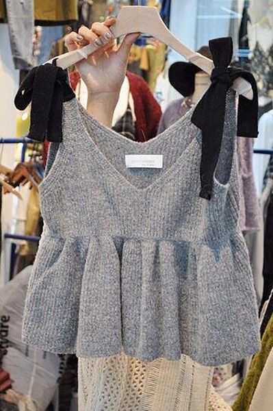 

knit tank for woman 2021 autumn and winter new solid color v-neck knitted camisole loose-fitting vest, White