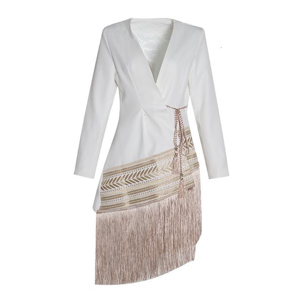 

autumn [ewq] 2021 new long sleeve women jacket suits outwear embroidered jacquard irregular fringed hem to gather waist coats 4n75, White;black