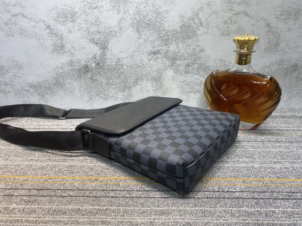 

men and women bags presbyopic bump color one leather handbag shoulder messenger bag handbags aslant camera wallets