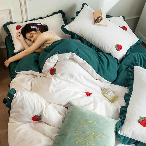 

bedding sets princess style washed cotton bed four-piece set sheet three-piece girl's heart nordic brushed embroidery quilt cover