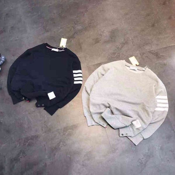 

2022 factory wholesale new fashion tb yarn dyed four bar round neck loose split button couple long sleeve sweater top, Black