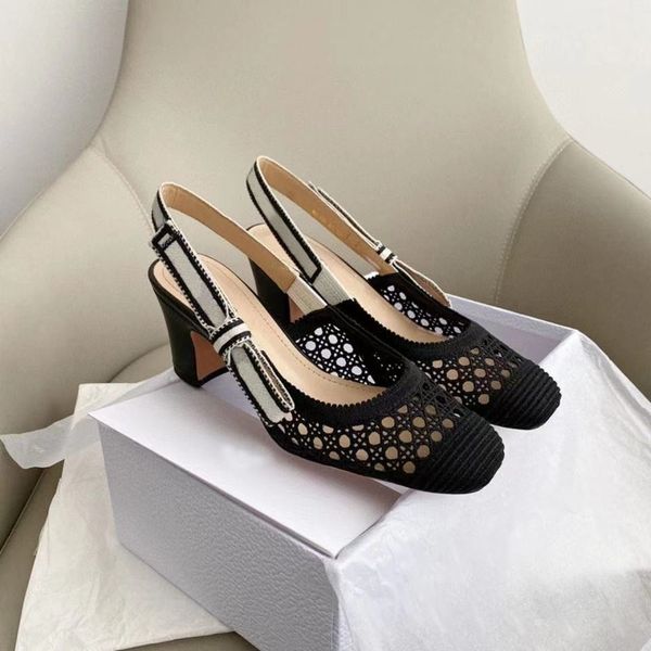 

simple thick high-heeled hollow sandals female leather 2021 spring new d home retro square baotou flat shallow mouth sandals women, Black