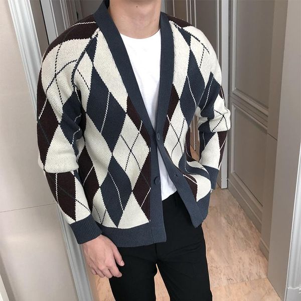 

men's sweaters 2022 autumn winter men sweater casual long sleeve single-breasted loose cardigan argyle plaid oversize knitted coat k72, White;black