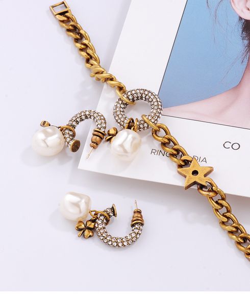 

special offer 2021 luxury designer jewelry clover pearl earrings feminine temperament advanced sense versatile necklace autumn and exquisite, Silver