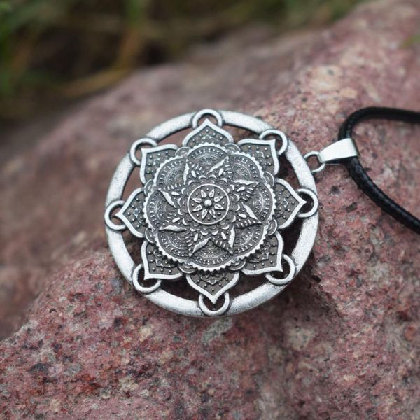 

pendant necklaces sanlan mandala necklace jewelry yoga gifts zen, Silver
