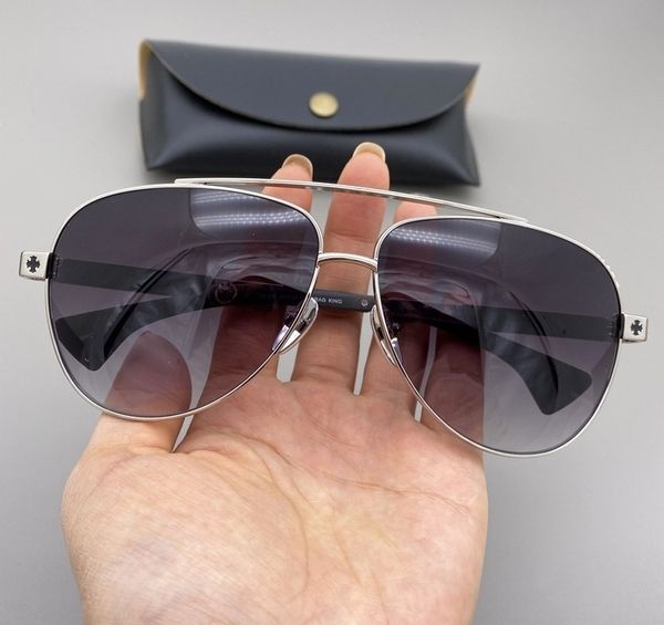 

crosin toad men's and women's sun inner coated driver's glasses can be equipped with ultra light myopia, White;black