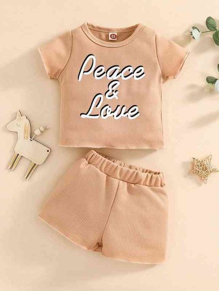

baby letter graphic stitching tee & shorts she, White