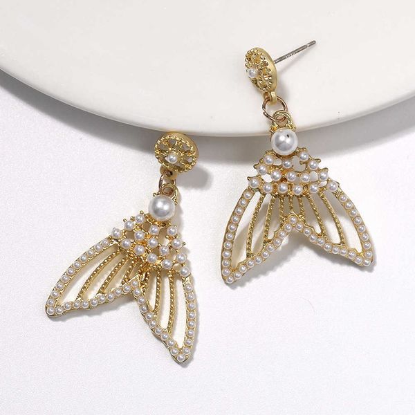 

personality niche insect shaped pearl temperament girl earrings, Silver