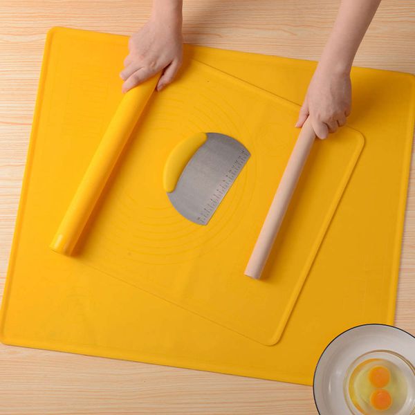 

food grade silica gel and flour pad three piece rolling set thickened with scale non stick kneading pad flour pad