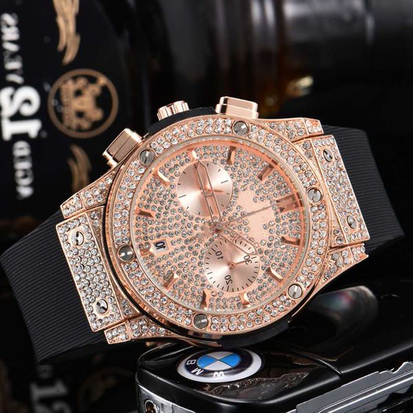 

man tian xing fashion inlaid with brick alloy calendar watch rubber men's quartz, Slivery;brown