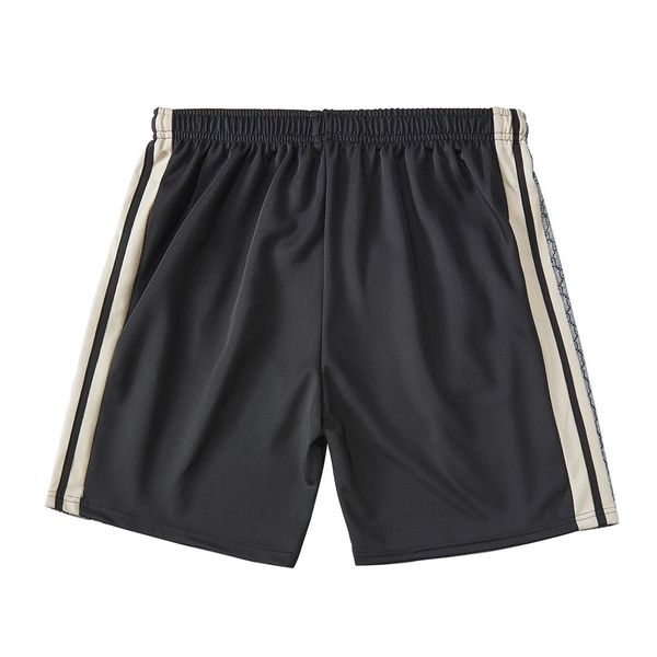

g family's new summer 2021 snake shorts with stripes on the side, White