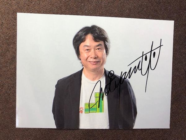 

greeting cards hand signed shigeru miyamoto autographed po 5*7 069c