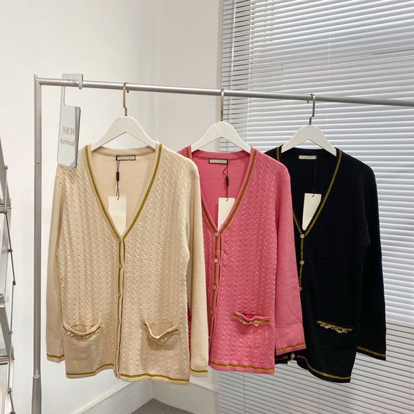 

design clothing new women's sleeved v-neck knitted cardigan in the early autumn of 21 years, celebrity style blended medium and long co, White;black