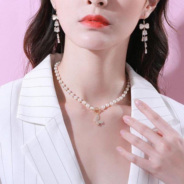 

chokers natural freshwater pearl clavicle choker necklace baroque butterfly jewelry for women wedding light luxury texture gift, Golden;silver