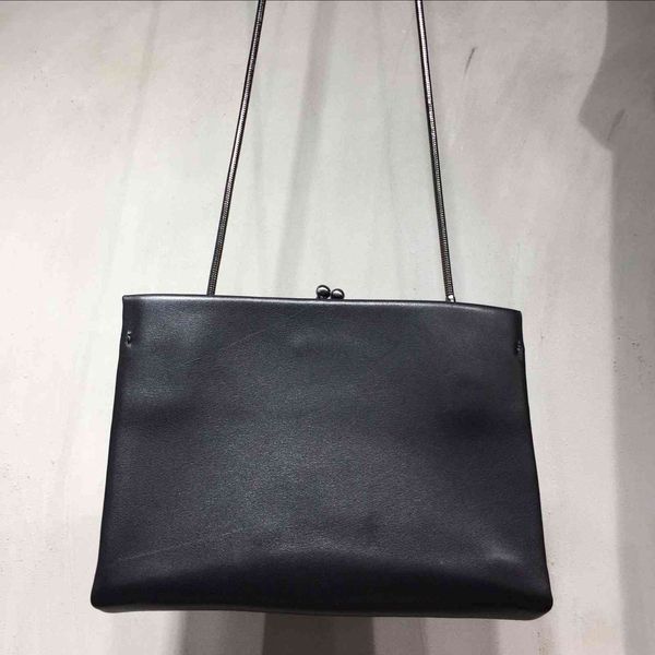 

korean simple leather hand chain clip shoulder bag