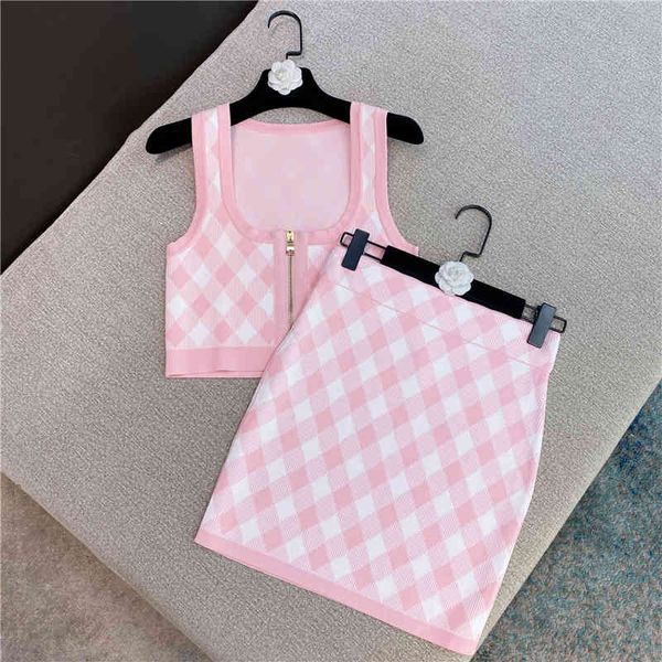 

spring sleeveless square collar tank short mini skirt pink plaid knitted two piece set women outfits ml699 210525, White