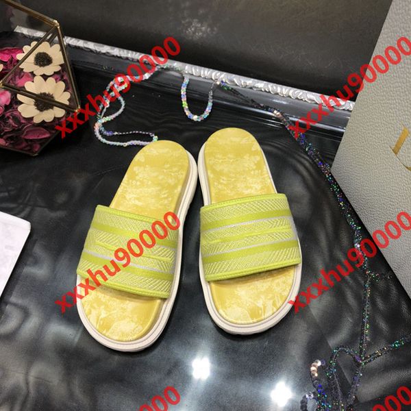 

new arrive fashion women sandals famous winter lady slippers with velvet, Black