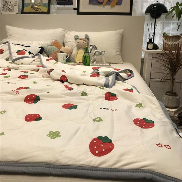 

blankets strawberry print knitted soft simple girl cool quilt air conditioning sofa cover blanket single double bed summer thin