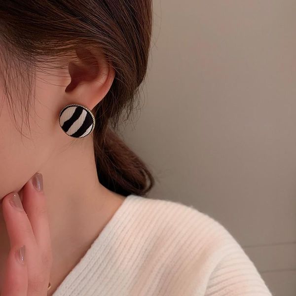 

stud leopard geometric statement earrings, Golden;silver