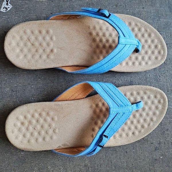 

2021 summer new style comfortable leisure non-slip flip-flops female tow clip feet female sandals and slippers, Black