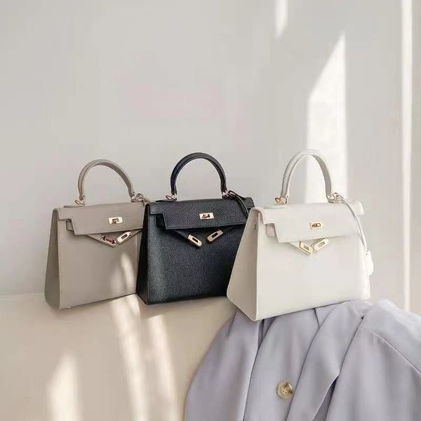 

designers crossbody shoulder bag handbags totes luxurys bags women's large genuine real leather handbag purses female fashion with lock