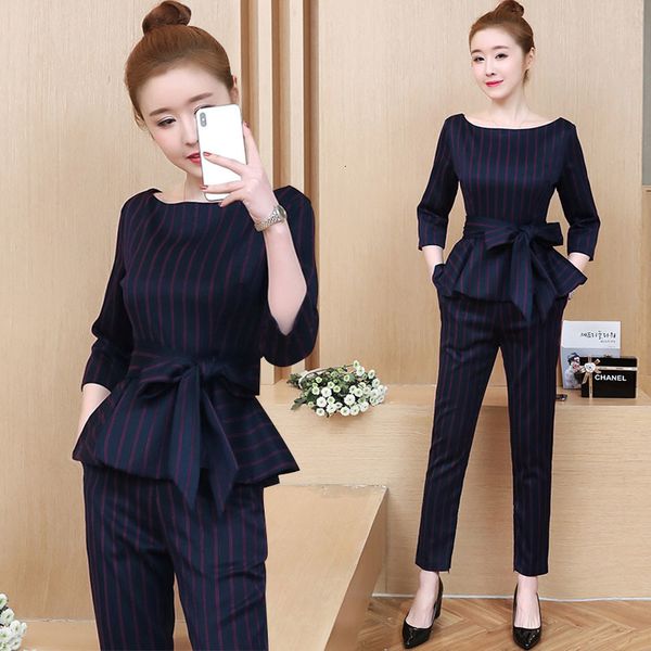

2021 new spring women's temperament striped two-piece was thin nine points pants fashion ladies suit women 2 piece set m6i2, White