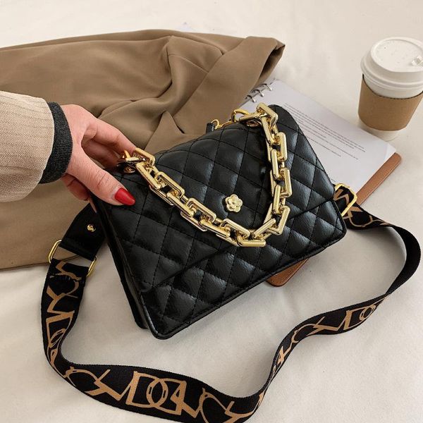 

shoulder bags textured 2021 spring fashion all-match broadband messenger women's bag diamond chain portable small square