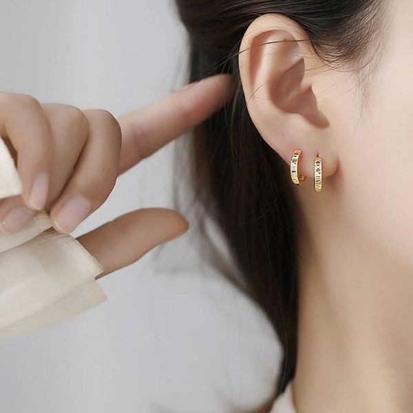 

tiny hoop earrings for women korean hollow out light gold color girls' gift piercing jewelry cute wholesale kae092, Golden;silver