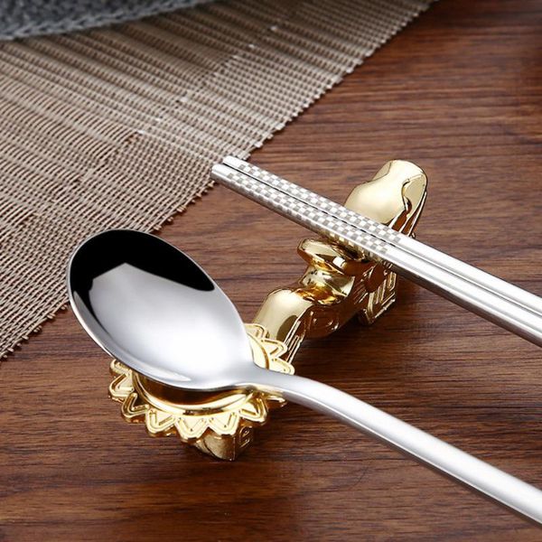 

chopsticks zinc alloy rest dragon head color stand rack spoon fork holder (golden)
