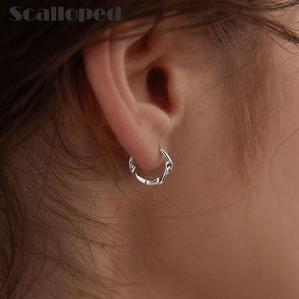

hoop & huggie scalloped european small mobius ring stud earrings women 2021 minimalist metal twisted piercing korean fashion jewelry, Golden;silver
