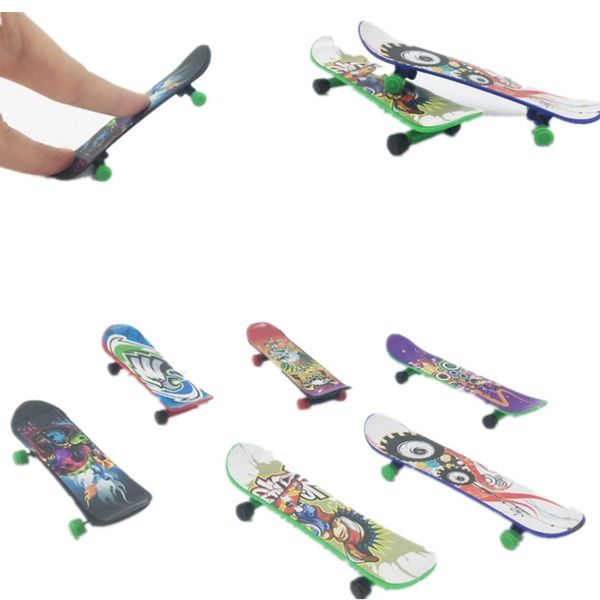 

c1 mini double rocker mini finger scooter creative fingertip sports deskcreative small toys0