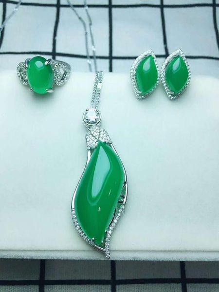 

bracelet, earrings & necklace c8#925 silver inlaid natural chalcedony set, the jade face is clean and translucent, Black