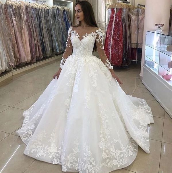 2021 Abiti da sposa a maniche lunghe con scollo a V Arabia Saudita Abiti da sposa Corte dei treni Elegante abito da sposa con applicazioni di pizzo Vestido De Noiva