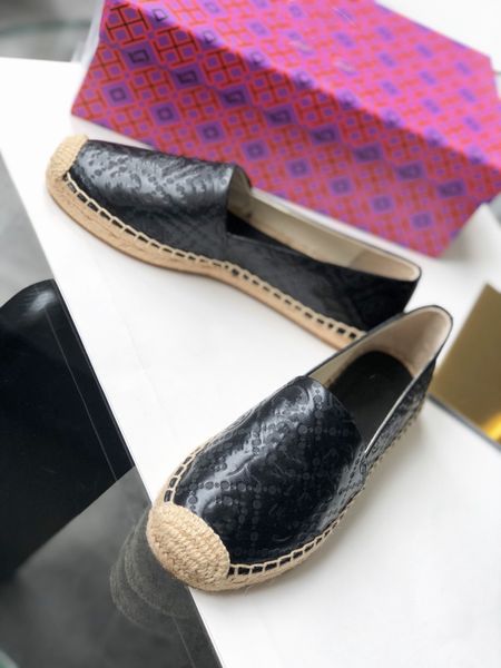 

autumn new style tb fisherman shoes sheepskin sandals electric embroidered shallow mouth low cut flat loafers casual wild and handsome, Black